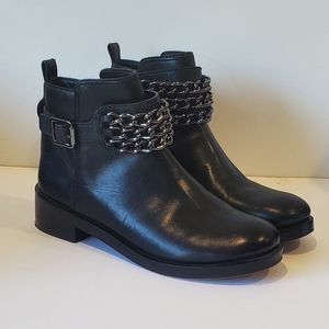 Tory Burch Bloomfield Black Leather Chain Buckle Ankle Boots Bootie Sz 7.5
